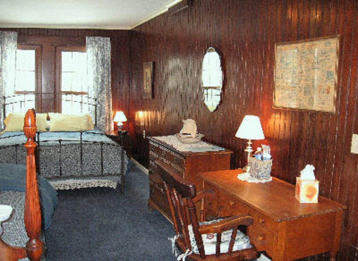 Pattersonville Mariaville Lake B & B חדר תמונה