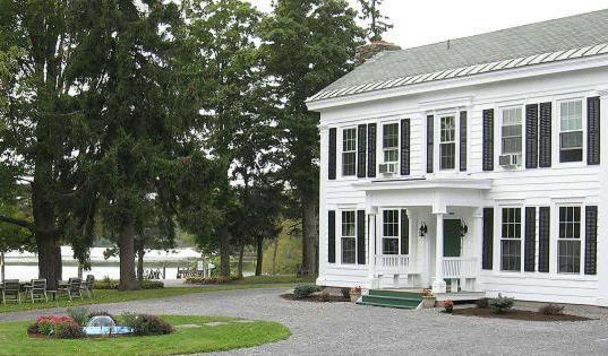 Pattersonville Mariaville Lake B & B מראה חיצוני תמונה