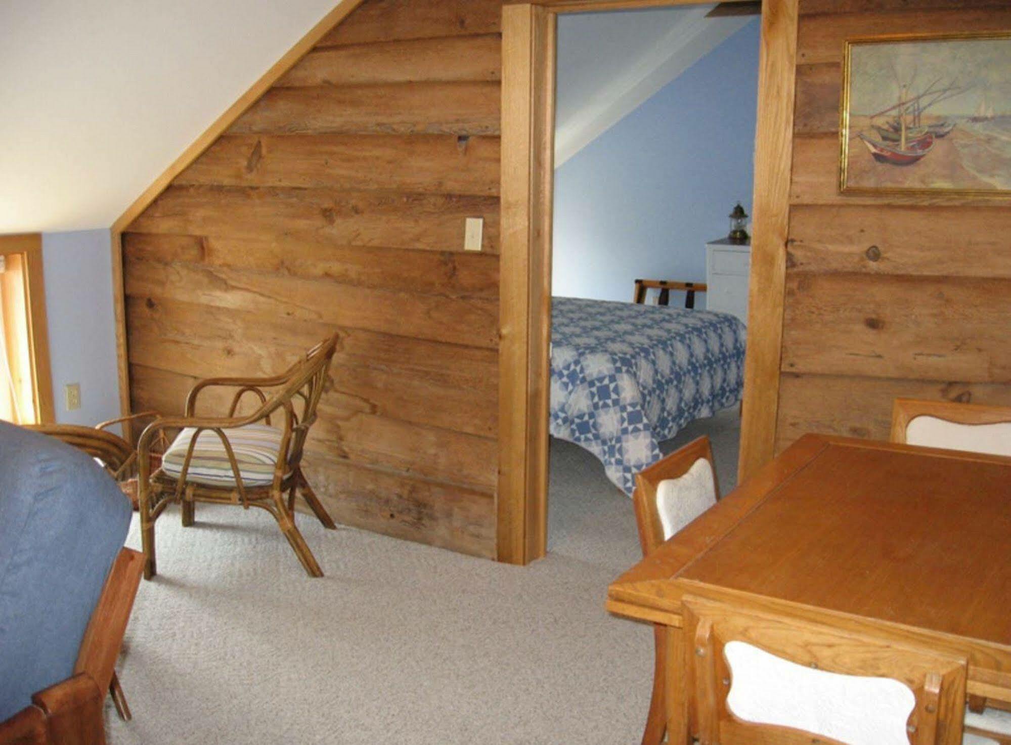 Pattersonville Mariaville Lake B & B מראה חיצוני תמונה